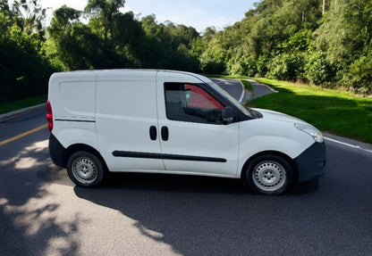 2014/64 VAUXHALL COMBO 1.3 CDTI VAN – LOW MILEAGE, 1 OWNER