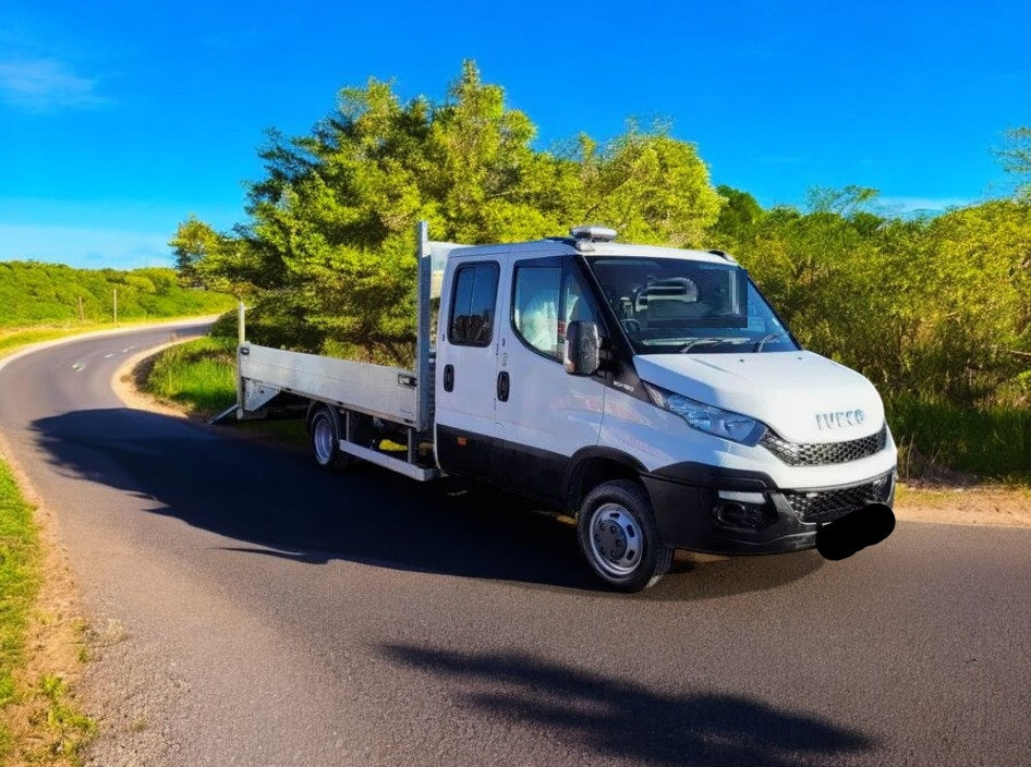 2015 IVECO DAILY 50C15 BEAVER TAIL PICK-UP – 39,000 MILES