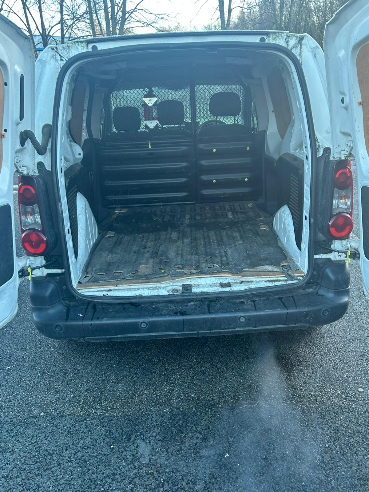 2018 PEUGEOT PARTNER SE L1 BLUE HDI PANEL VAN