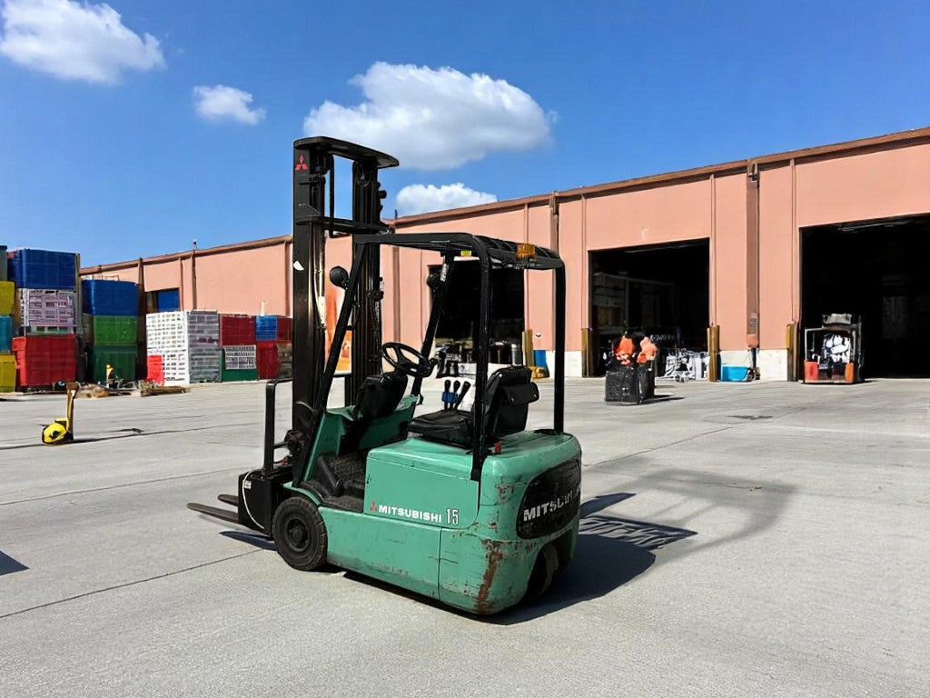 **(INCLUDES CHARGER)** 2003 MITSUBISHI FB15KRT ELECTRIC FORKLIFT – 1,500KG CAPACITY