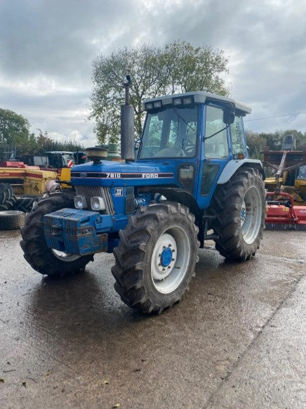 FORD 7810 TRACTOR