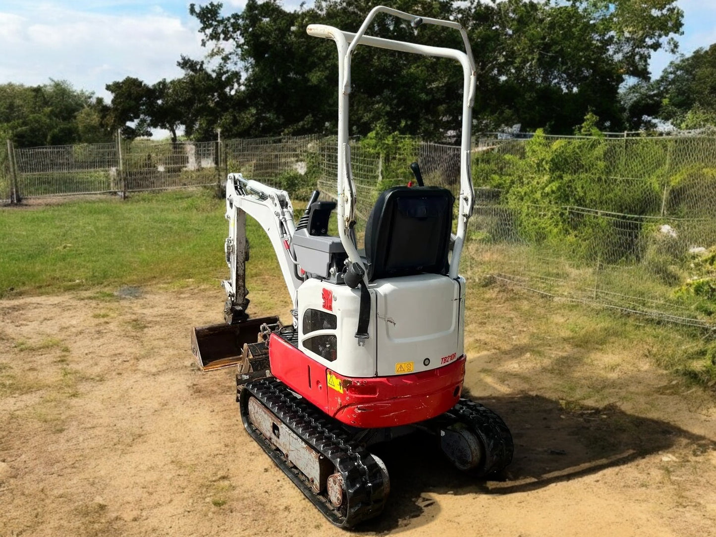 2020 TAKEUCHI TB210 1 TONNE EXCAVATOR HOURS: 1283