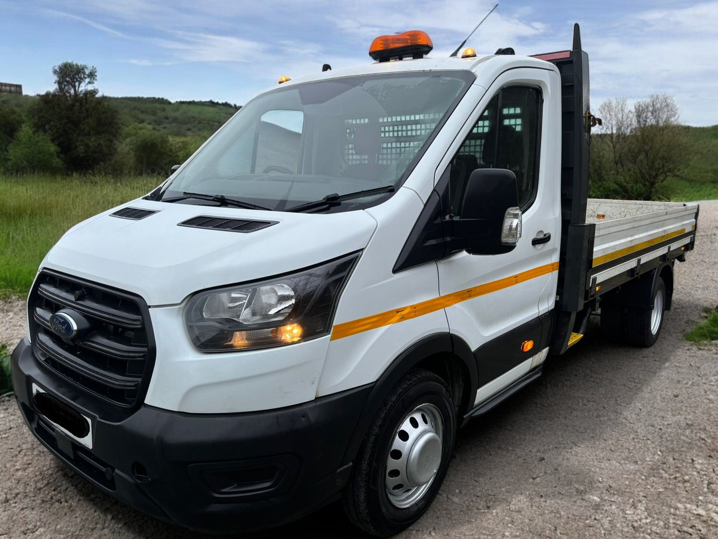 FORD TRANSIT T350 DROPSIDE L3 TRUCK – 2020 (70 REG)