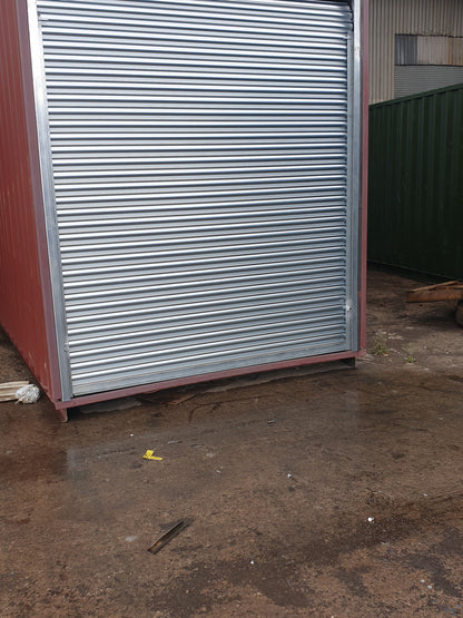 10FT NEW ROLLER DOOR CONTAINER