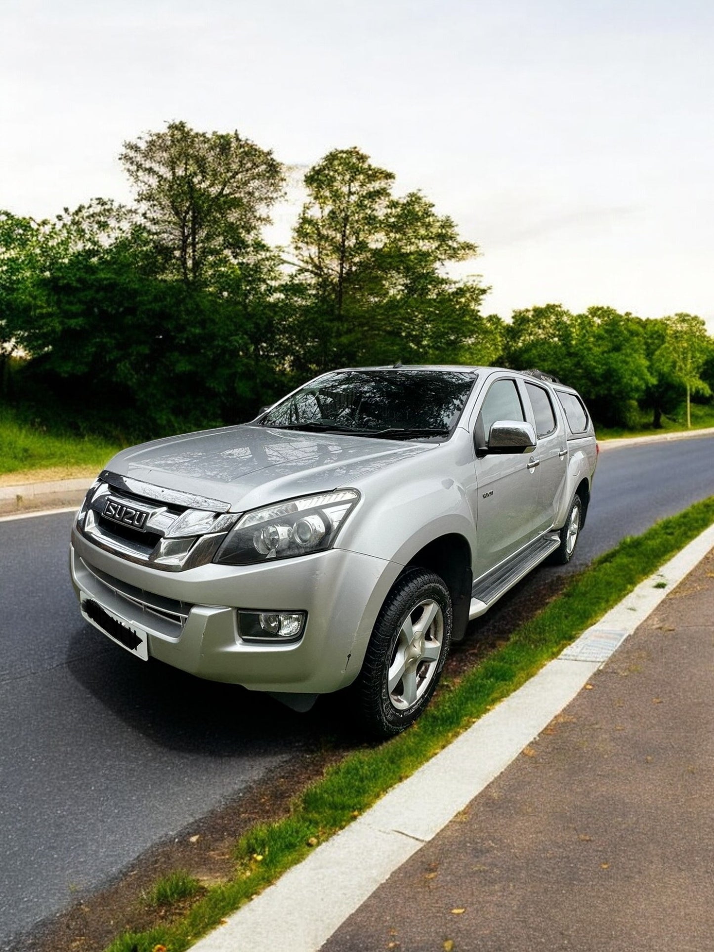 ISUZU D-MAX YUKON DOUBLE CAB 4X4 PICKUP >>--NO VAT ON HAMMER--<<