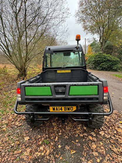 THIS 2014 JOHN DE2014 JOHN DEERE GATOR 855D