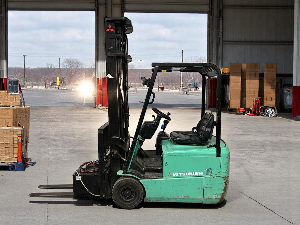 **(INCLUDES CHARGER)** 2003 MITSUBISHI FB15KRT ELECTRIC FORKLIFT – 1,500KG CAPACITY