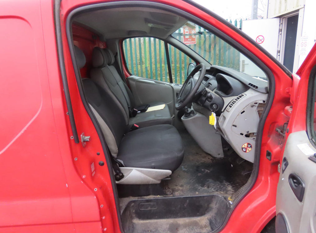 2013 VAUXHALL VIVARO 2900 ECOFLEX CDTI LWB PANEL VAN **(ONLY 55K MILEAGE)**