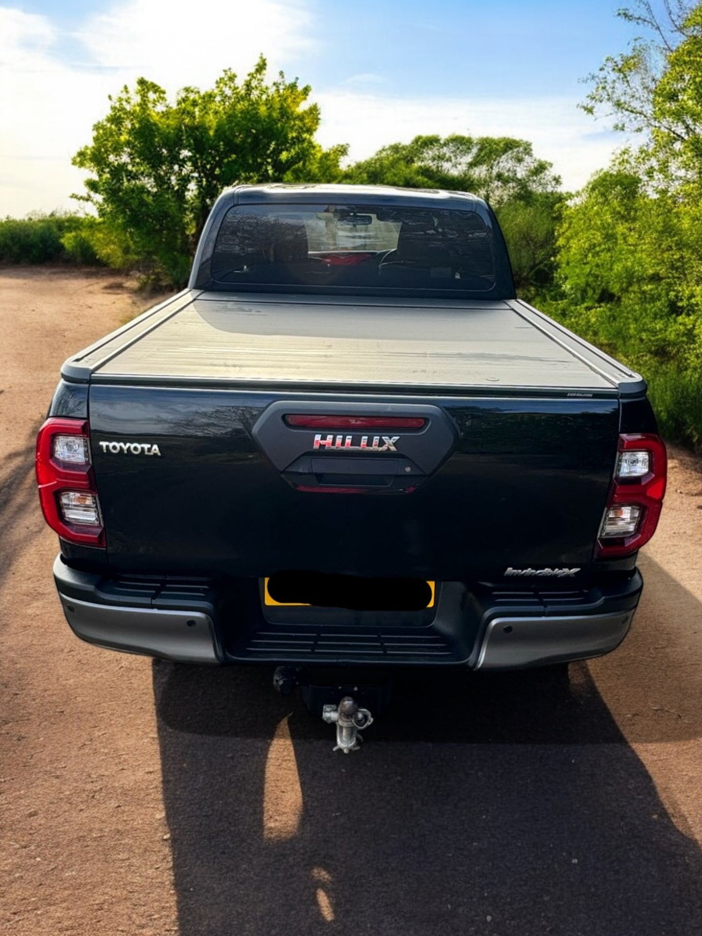 **(ONLY 82K MILEAGE)** 2021 TOYOTA HILUX INVINCIBLE X D-4D 4WD DCB A – AUTOMATIC