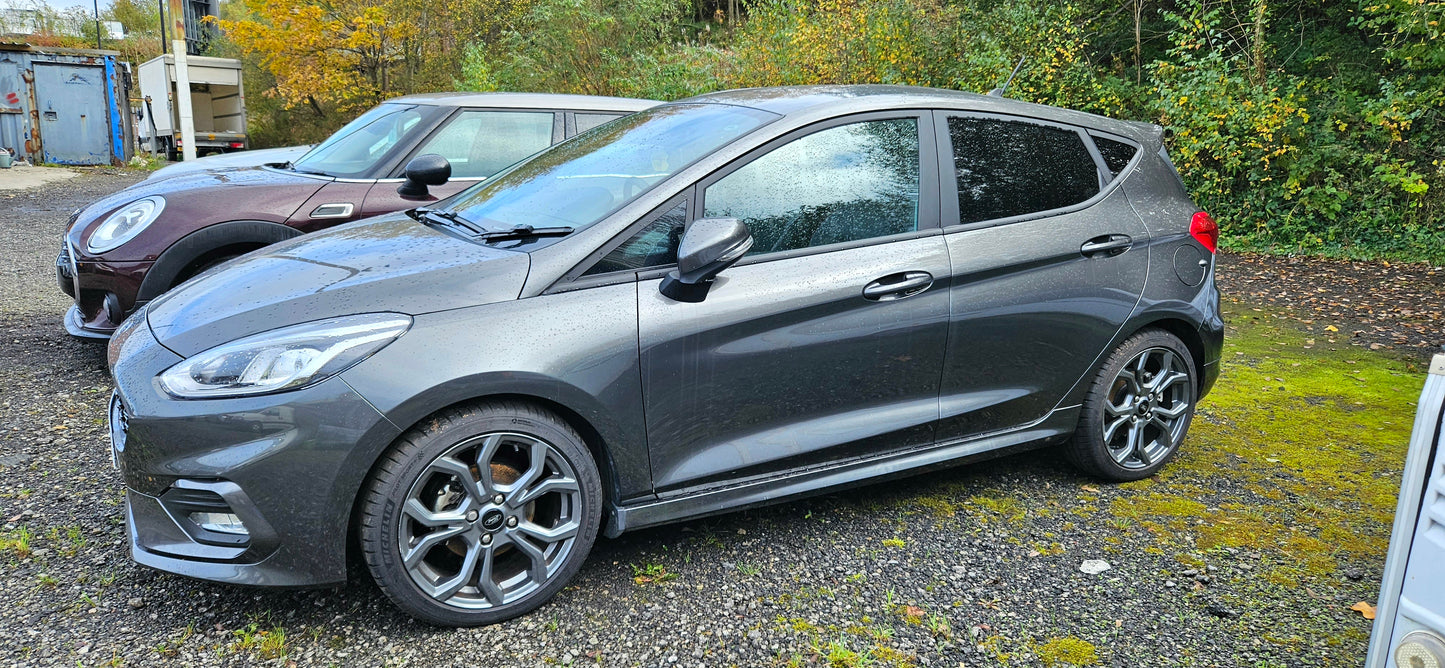 2019 FORD FIESTA ST LINE 1L AUTOMATIC - ONLY 3,400 MILES, STYLISH & LOW INSURANCE!