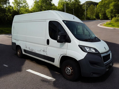 2015 PEUGEOT BOXER 333 L2H1 HDI PANEL VAN (65 PLATE)