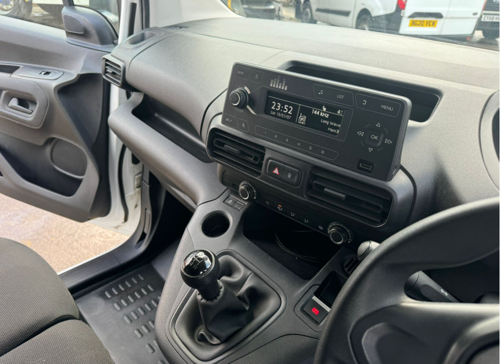 2019 PEUGEOT PARTNER S L1 BLUEHDI PANEL VAN