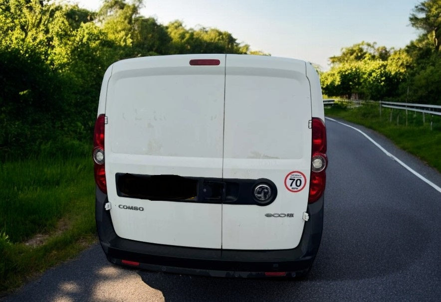 2014/64 VAUXHALL COMBO 1.3 CDTI VAN – LOW MILEAGE, 1 OWNER