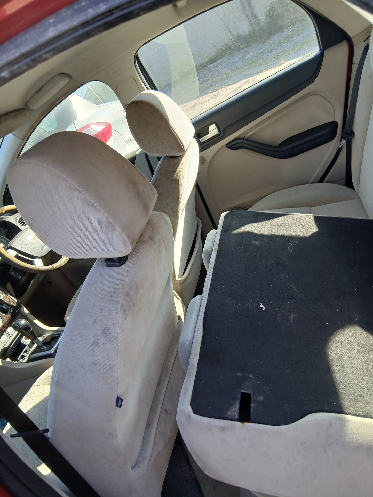 2005 FORD FOCUS GHIA AUTO - AUTOMATIC - PETROL - 1,999CC >>--NO VAT ON HAMMER--<<