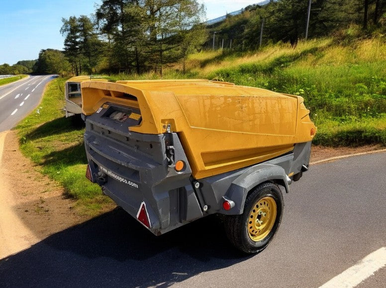 ATLAS COPCO XAS67 ROAD TOW COMPRESSOR (2010)