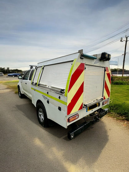 2011 TOYOTA HILUX HL2 D-4D 4X4 ECB KING CAB - READY FOR ACTION!