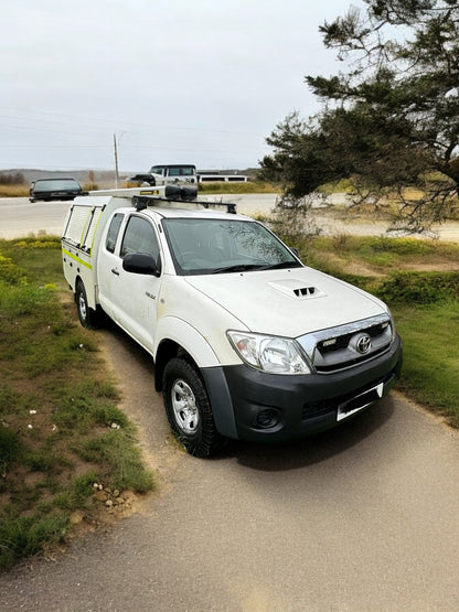 2011 TOYOTA HILUX HL2 D-4D 4X4 ECB KING CAB - READY FOR ACTION!