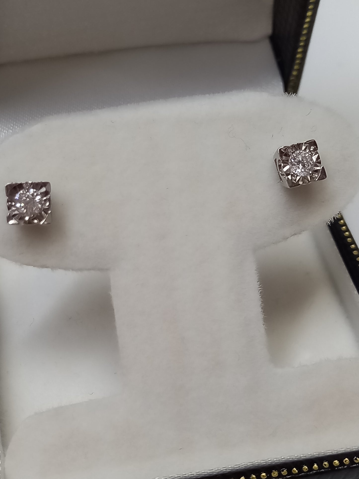 0.25CT DIAMOND STUD EARRINGS 9CT WHITE GOLD