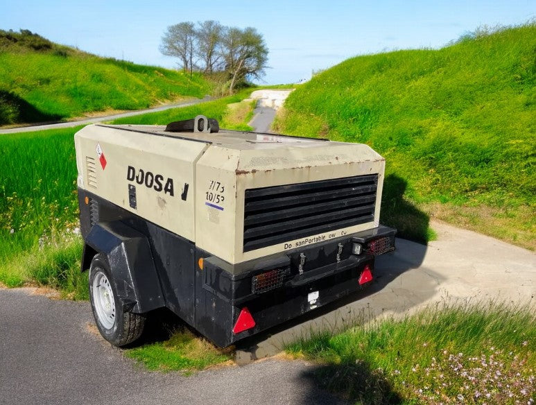 DOOSAN 7/73-10/53 ROAD TOWABLE COMPRESSOR - 2016 | 7M³/MIN AIR FLOW