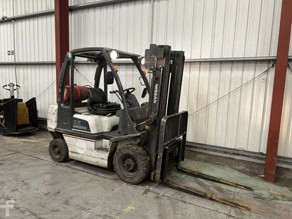 2013 NISSAN UD2A25LQ LPG FORKLIFT