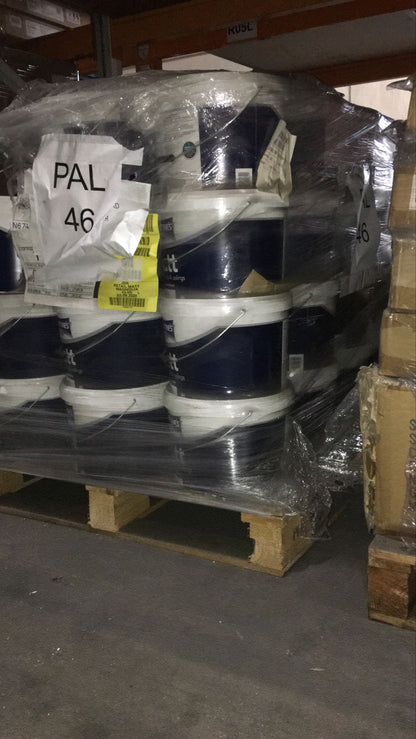 1 PALLET (48 TUBS) JOHNSTONES MATT EMULSION 10L MAGNOLIA