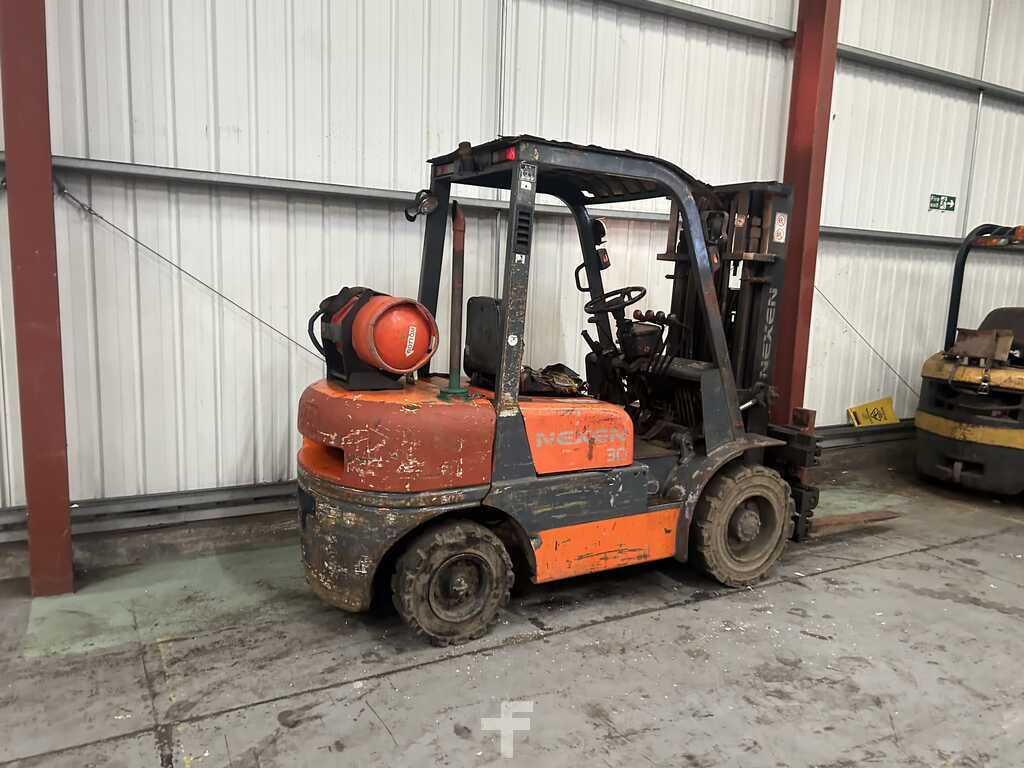 2010 NEXEN FG30 LPG FORKLIFT – 3.0 TON CAPACITY
