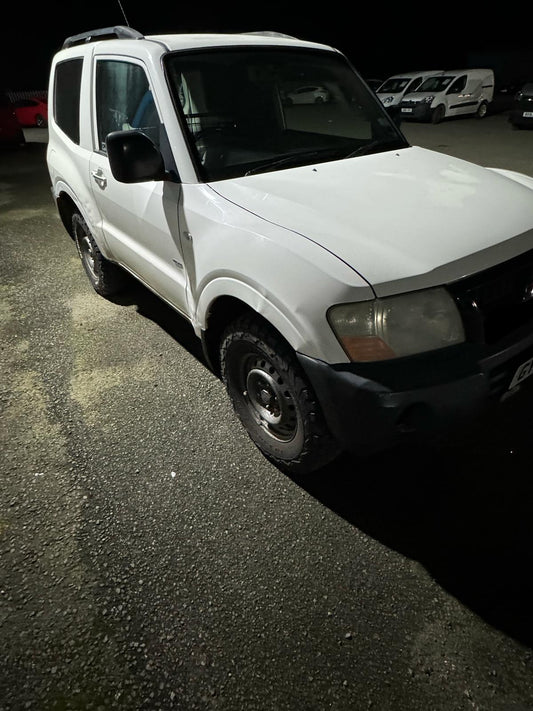 2005 MITSUBISHI SHOGUN DI-D 4WORK SWB – 3.2 DIESEL – MANUAL >>--NO VAT ON HAMMER--<<