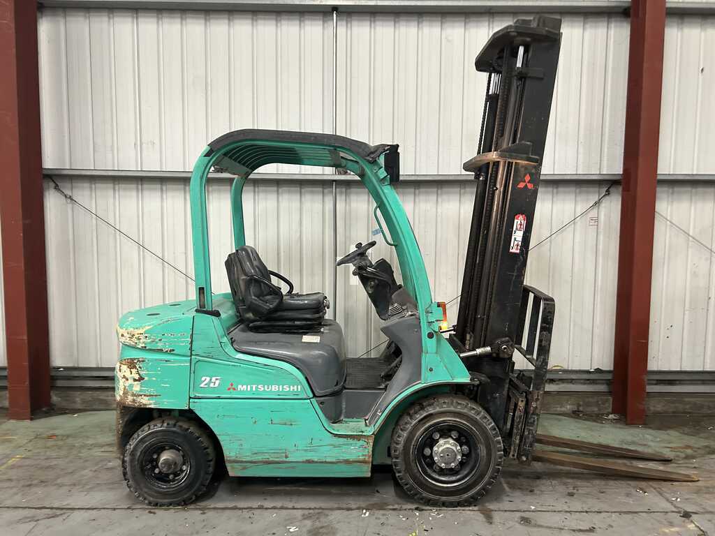 2007 MITSUBISHI FD25N DIESEL FORKLIFT