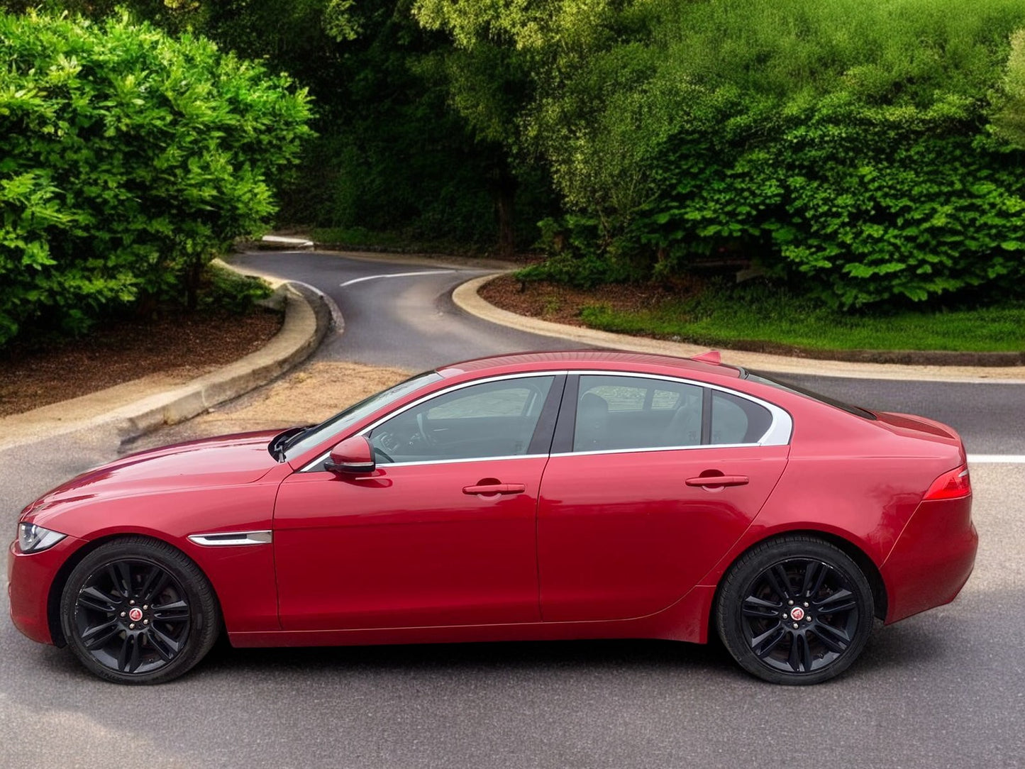 JAGUAR XE PORTFOLIO D 2016 (65) >>--NO VAT ON HAMMER--<<