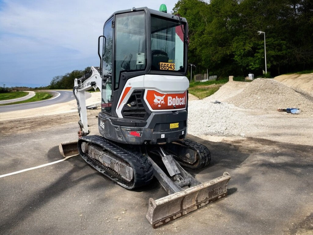 BOBCAT E26 2.6T MINI EXCAVATOR / DIGGER – 2020