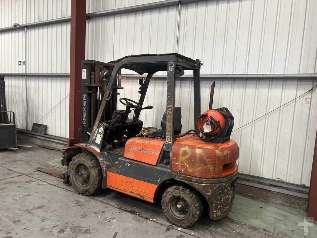 2010 NEXEN FG30 LPG FORKLIFT – 3.0 TON CAPACITY