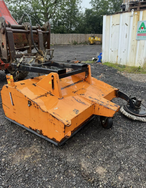 BEMO TELEHANDLER ROAD BRUSH SWEEPER