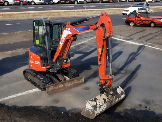 KUBOTA U27-4 MINI EXCAVATOR - 2019 - 2.7T WITH QUICK HITCH