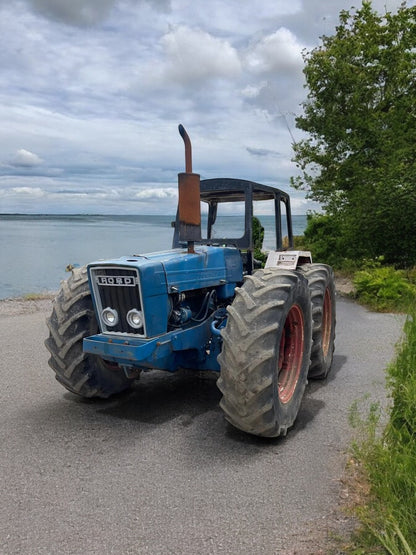 COUNTY 1164 TRACTOR