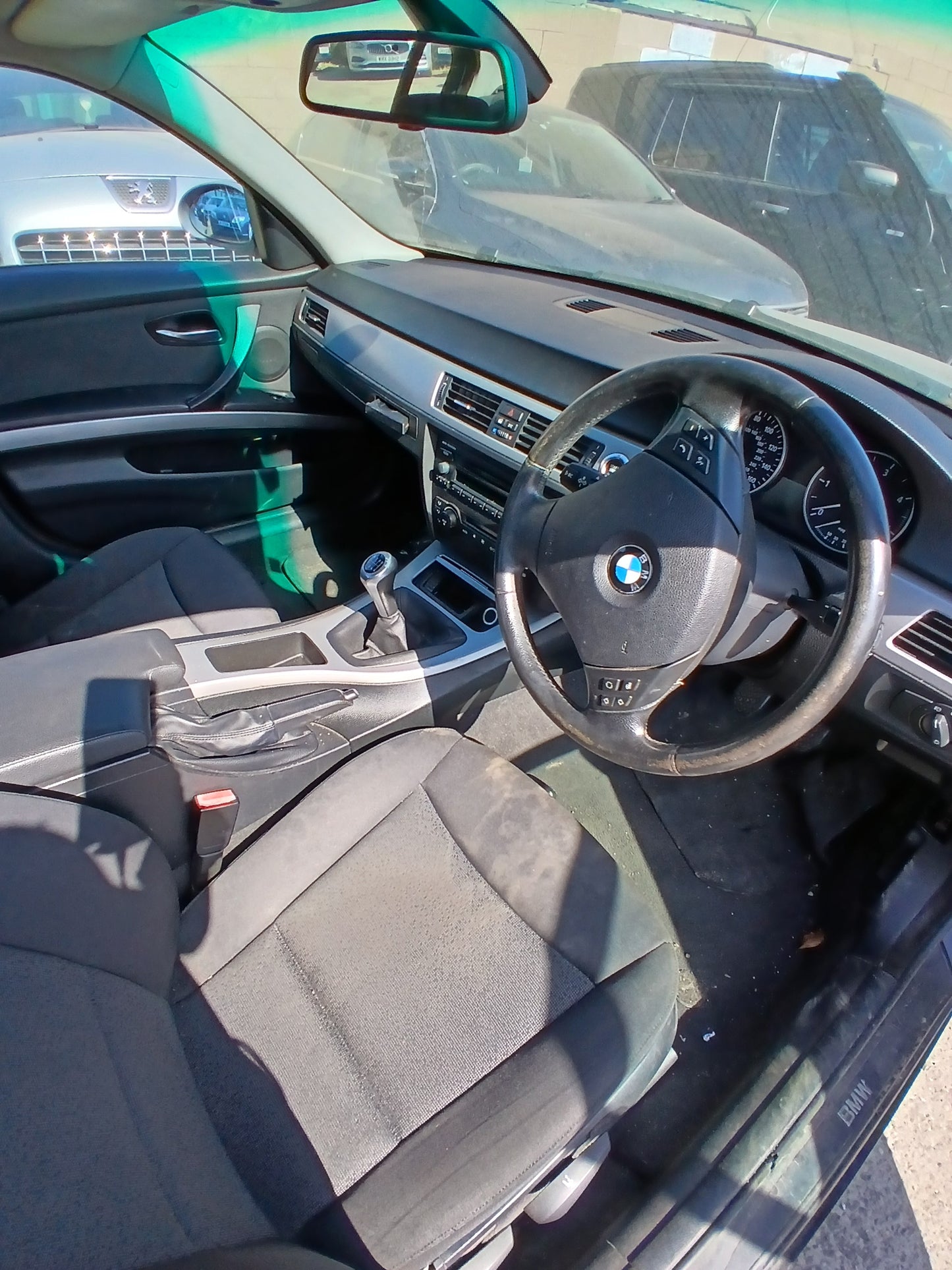 2005 BMW 320D SE SALOON - MANUAL - DIESEL - 1995CC >>--NO VAT ON HAMMER--<<