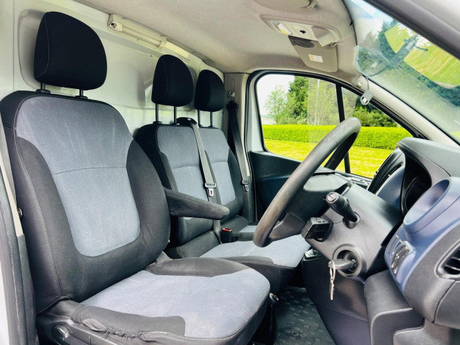 VAUXHALL VIVARO 1.6 CDTI 2900 ECOFLEX L1 H1 (S/S) 5DR - 2015 >>--NO VAT ON HAMMER--<<