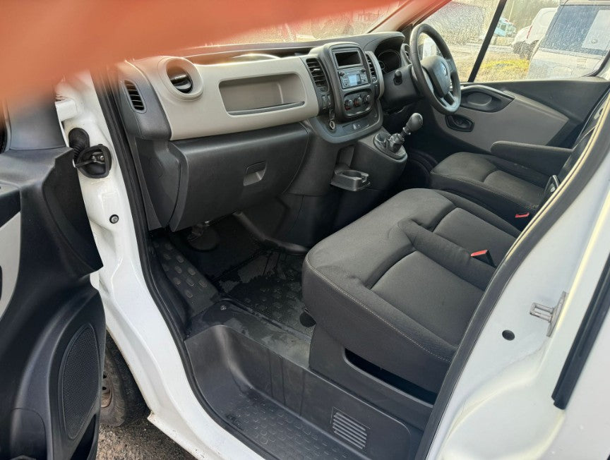 2018 RENAULT TRAFIC SL27 BUSINESS DCI PANEL VAN