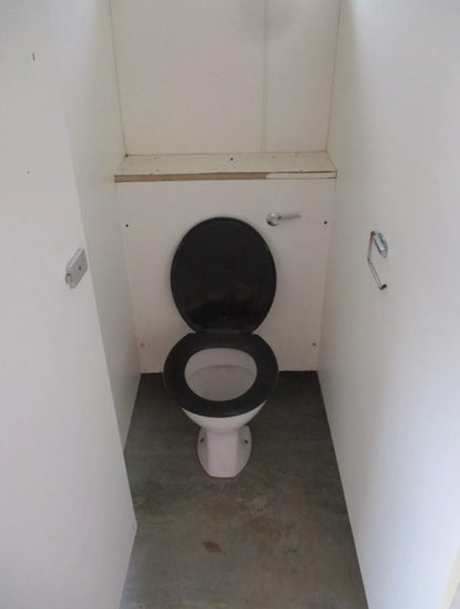 16FT SHIPPING CONTAINER TOILET BLOCK – 4 TOILETS, URINAL, AND SINKS