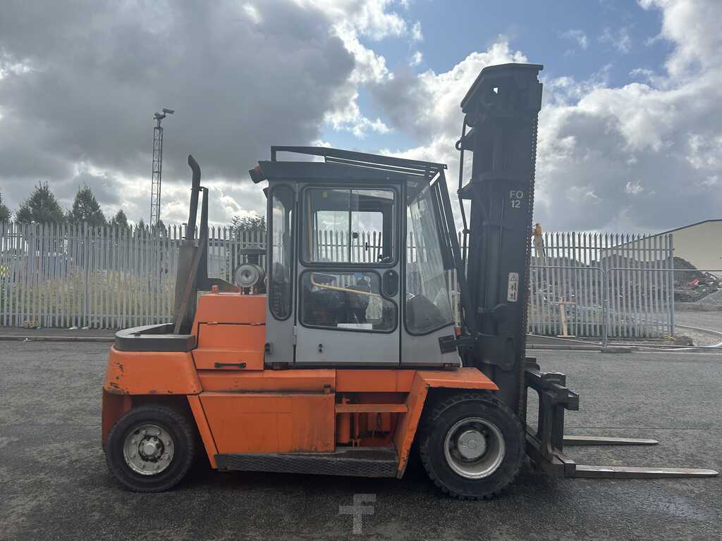 2002 KALMAR DIESEL FORKLIFT - DCD70-6