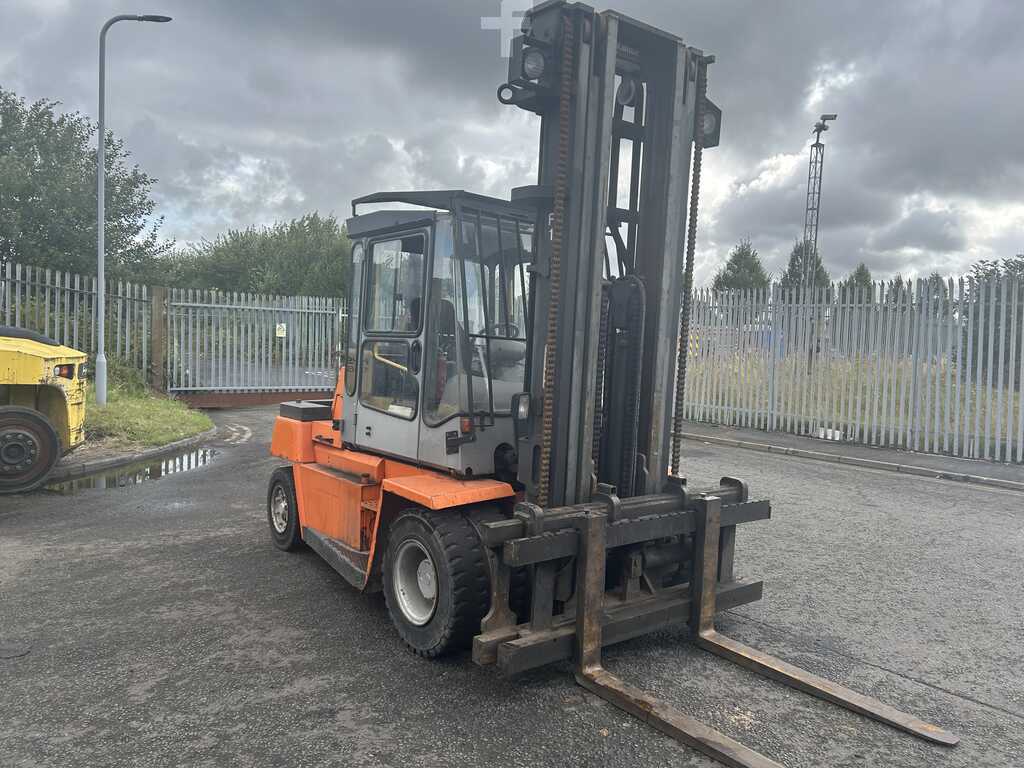 2002 KALMAR DIESEL FORKLIFT - DCD70-6