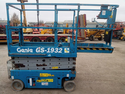 2006 GENIE GS 1932 SCISSOR LIFT – ACCESS PLATFORM / CHERRY PICKER