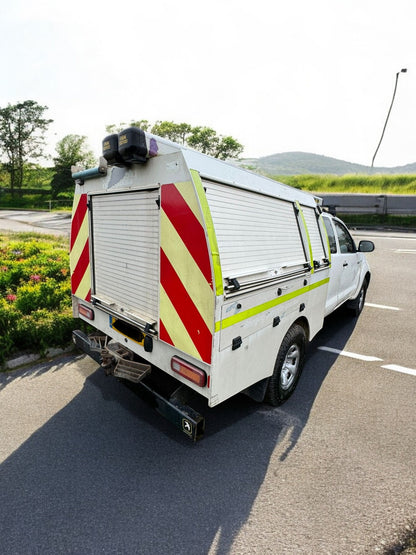 2011 TOYOTA HILUX HL2 D-4D 4X4 ECB – EX-COUNCIL VEHICLE