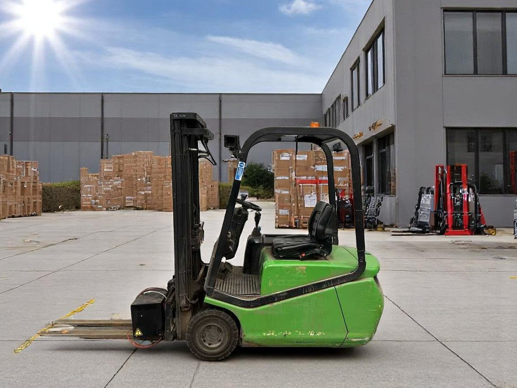 **(INCLUDES CHARGER)** 2006 CESAB C3E150 ELECTRIC 3-WHEEL FORKLIFT – 1,500KG CAPACITY