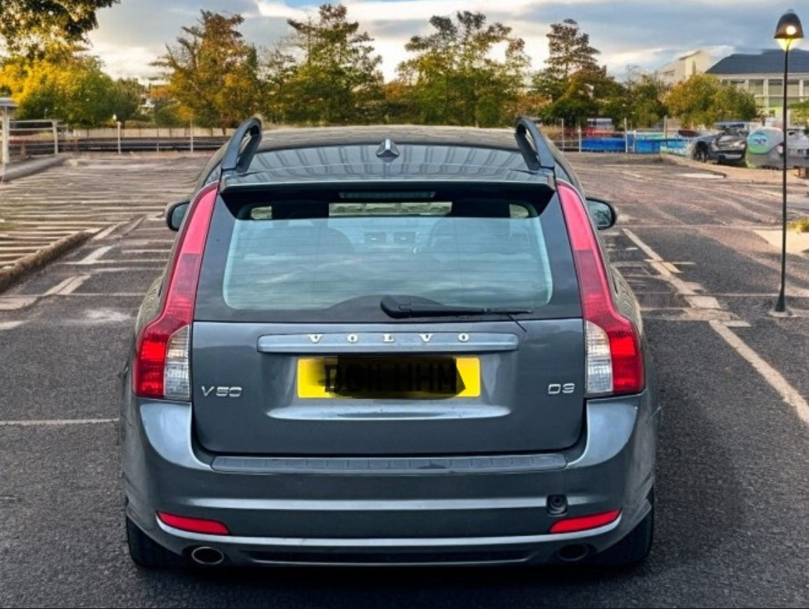 2011 VOLVO V50 2.0 D3 R-DESIGN GEARTRONIC ESTATE >>--NO VAT ON HAMMER--<<