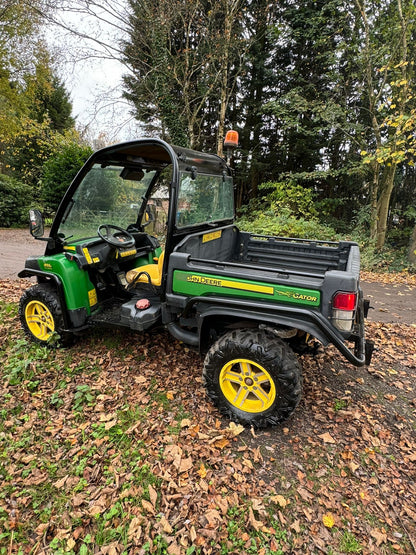 THIS 2014 JOHN DE2014 JOHN DEERE GATOR 855D