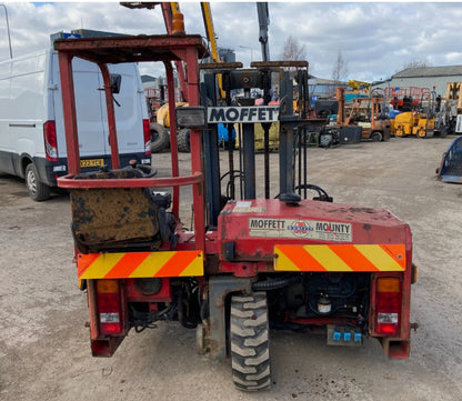 MOFFETT MOUNTY M1503 TRUCK-MOUNTED FORKLIFT – 1.5 TON