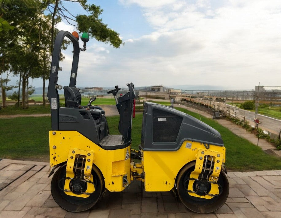 2019 BOMAG BW120 AD-5 TWIN DRUM ROLLER