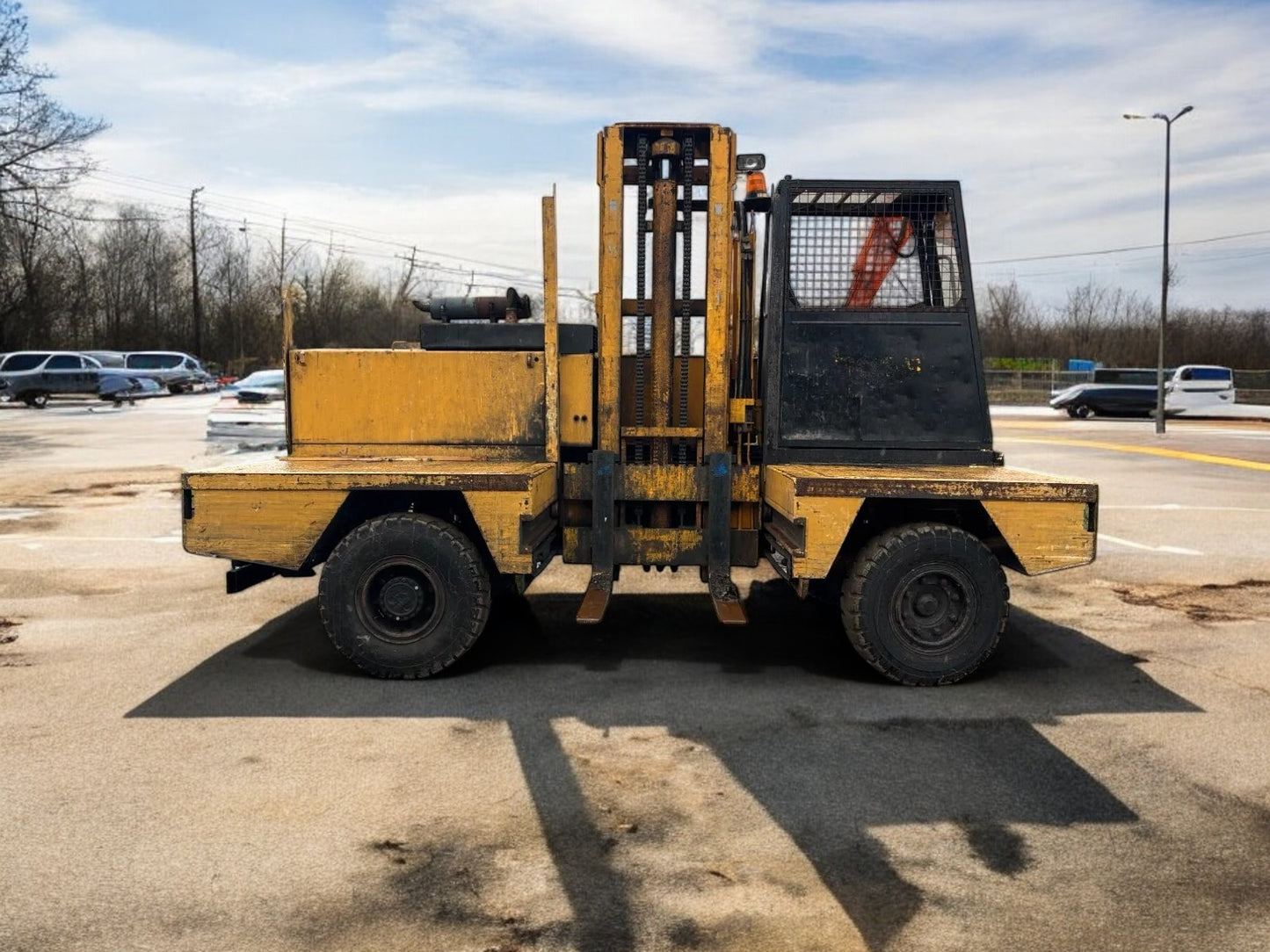 1994 BOSS 556 SIDE LOADER FORKLIFT