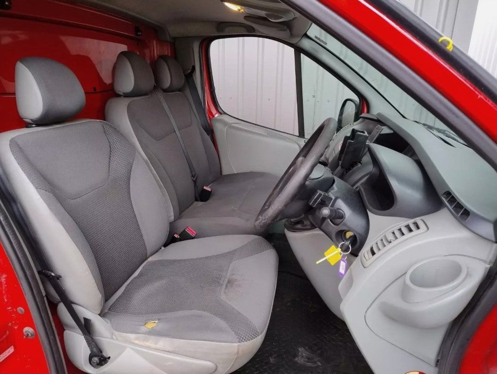 2013/13 VAUXHALL VIVARO LWB L2 CDTI VAN