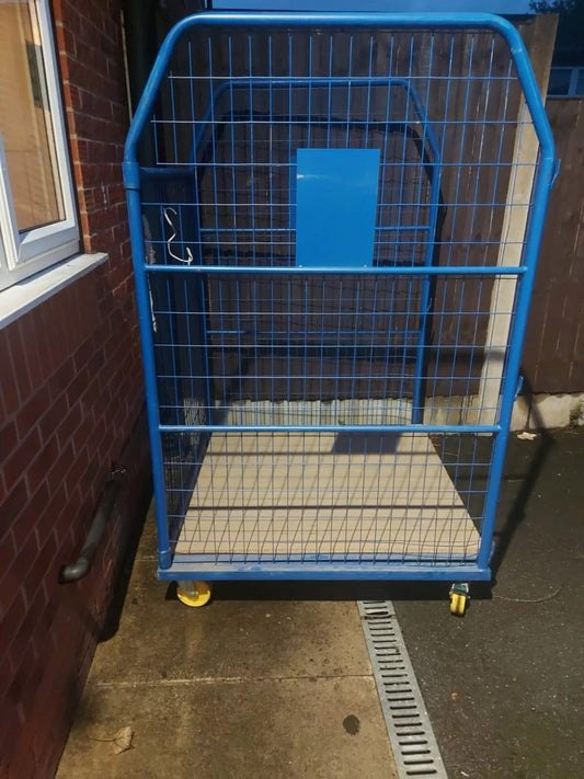 LARGE HEAVY DUTY COMMERCIAL TROLLEY BLUE METAL FRAME USED W 116.84 CM HIGH 127CM